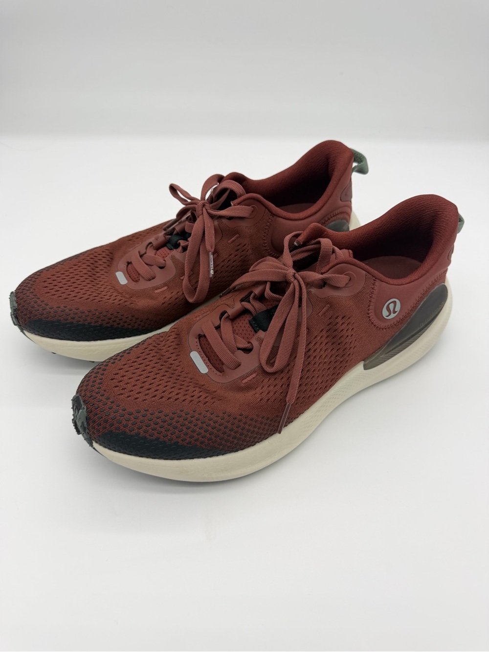 Lululemon Men's Beyondfeel Trail Running Shoes - Smoky Red - Size 11